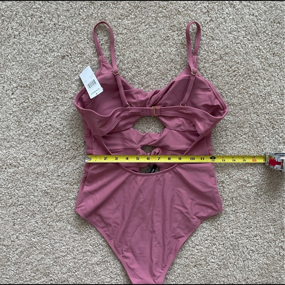 SOLD ✨ Bebe Twisted Cutout One Piece Swimsuit - Picture 14 of 14